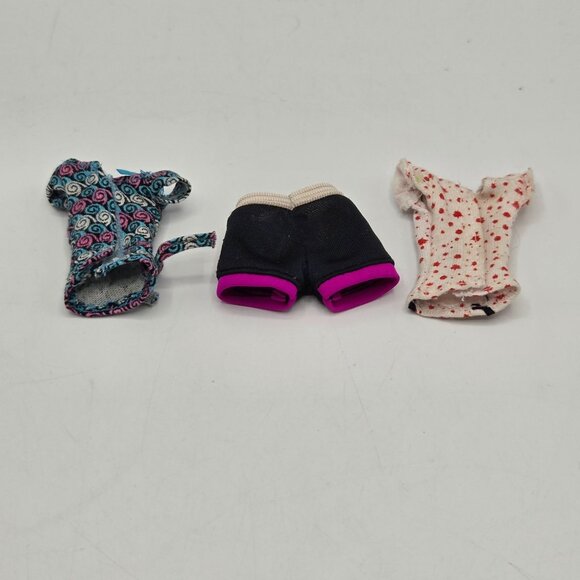 Monster High Doll Clothing Set: Lagoona Blue Mad Scientist Top Ghoulia Yelps Paj - Picture 6 of 6